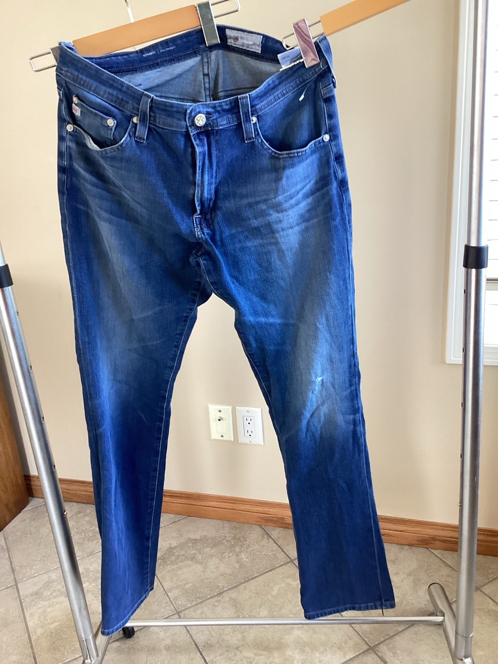 AG Adriano Goldschmied Straight Leg Jeans in Indigo Blue